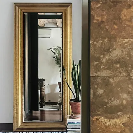 Artsy-stylish In The Heart Of